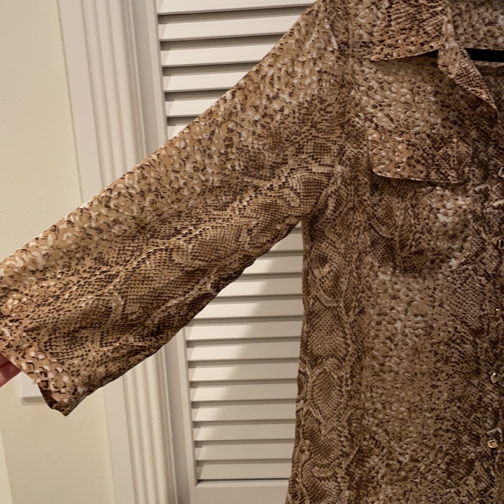 Leopard Blouse - Picture 3 of 4